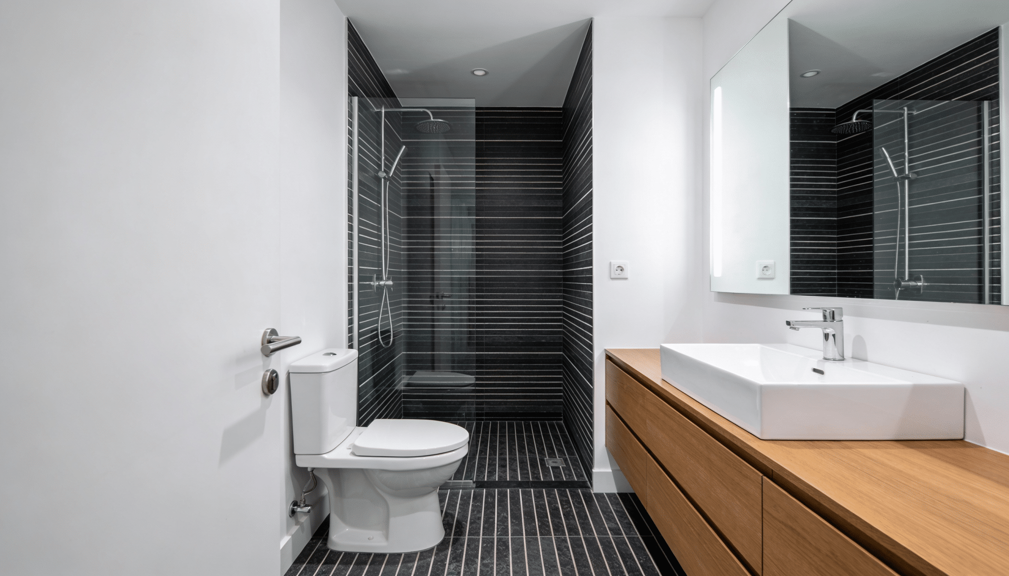 narrow-wet-room-layout-for-long-spaces